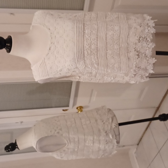 4/$40 White Lace Lined Sleeveless Top - Size Large - Picture 1 of 7